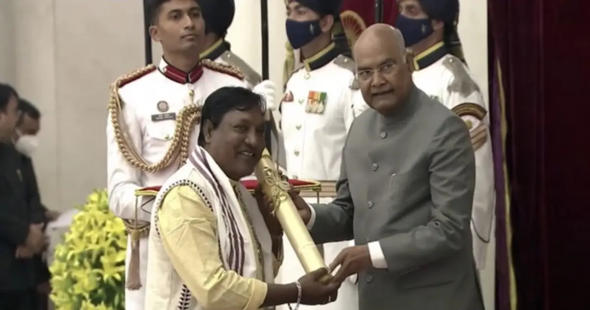 Assamese singer Dulal Manki receives Padma Shri award